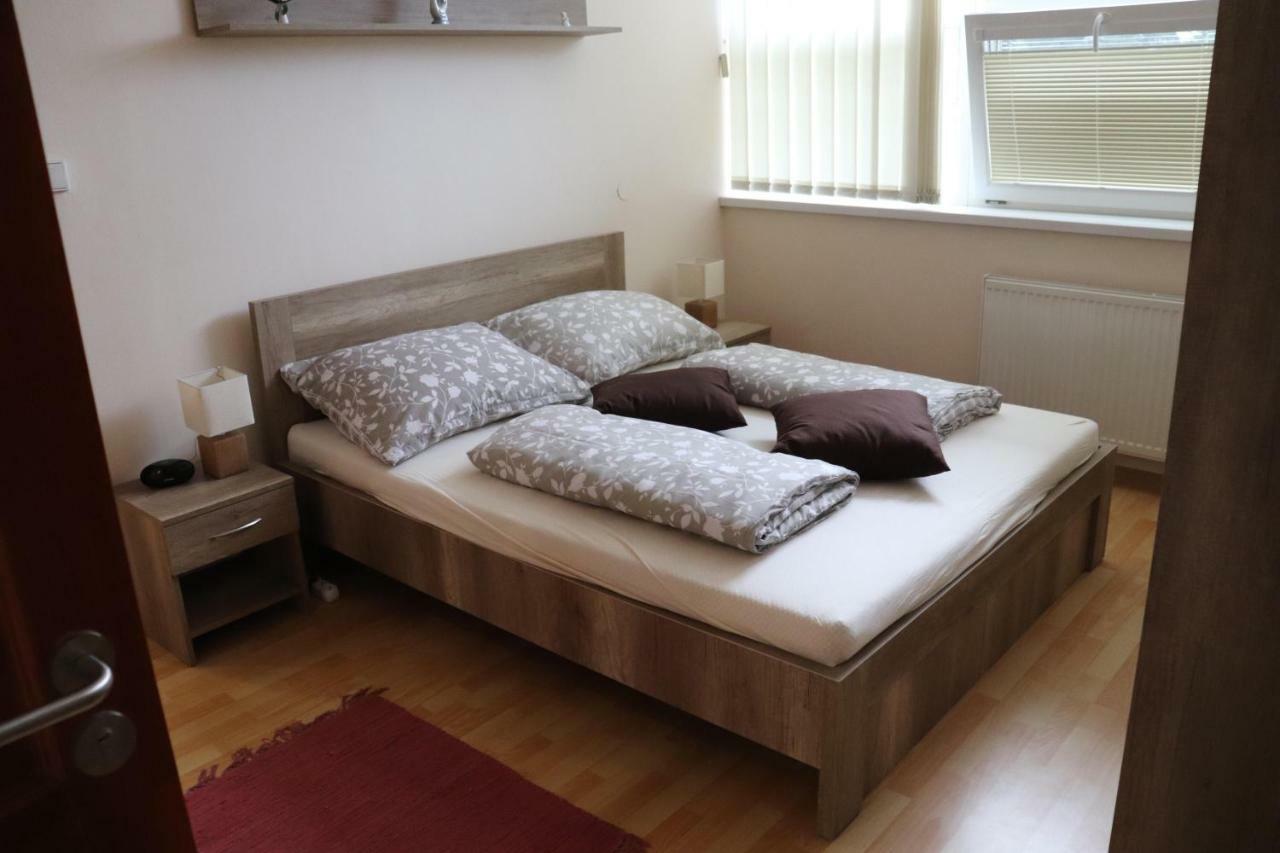 Apartman Lux Presov Luaran gambar